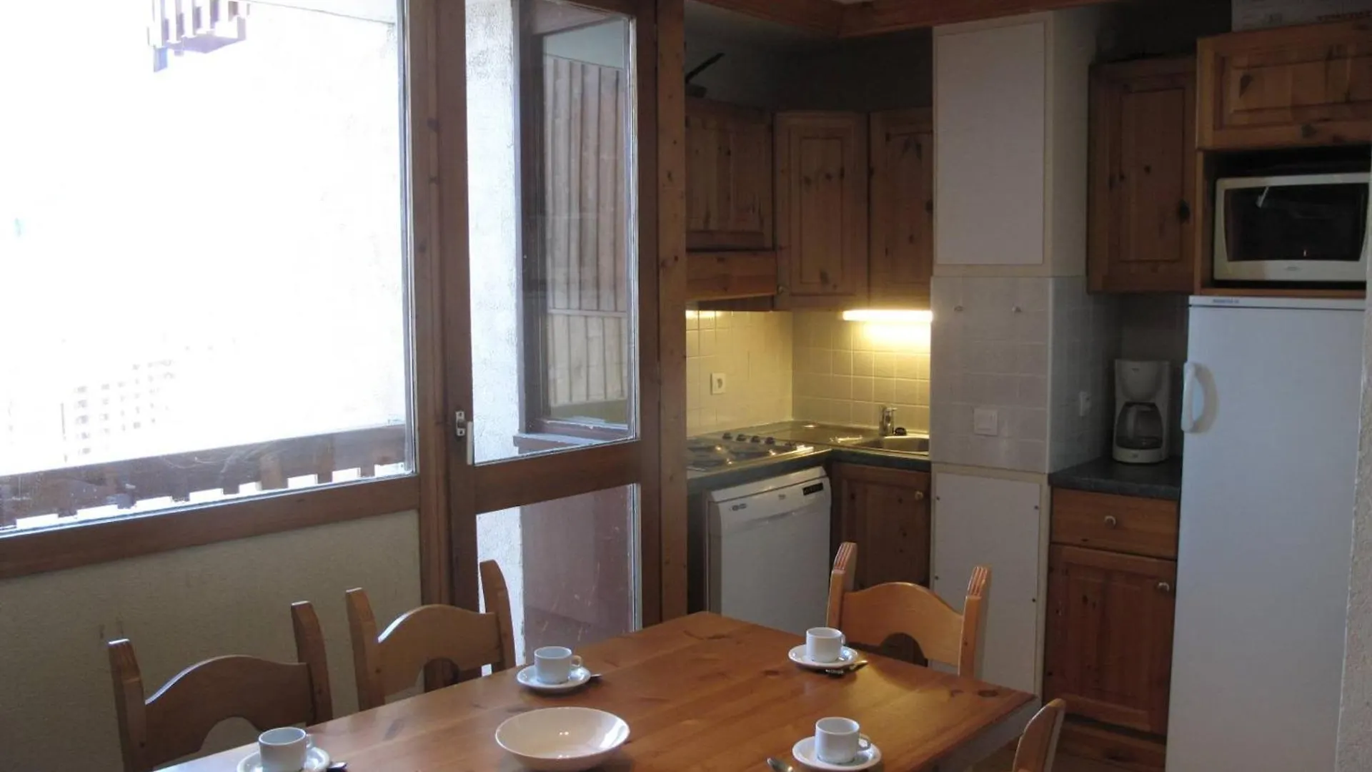 Appartement 2 Pieces Au Pied Des Pistes A Plagne Villages, Balcon Nord, Casiers A Skis, 6 Pers. - Fr-1-351-59 La Plagne 0*,