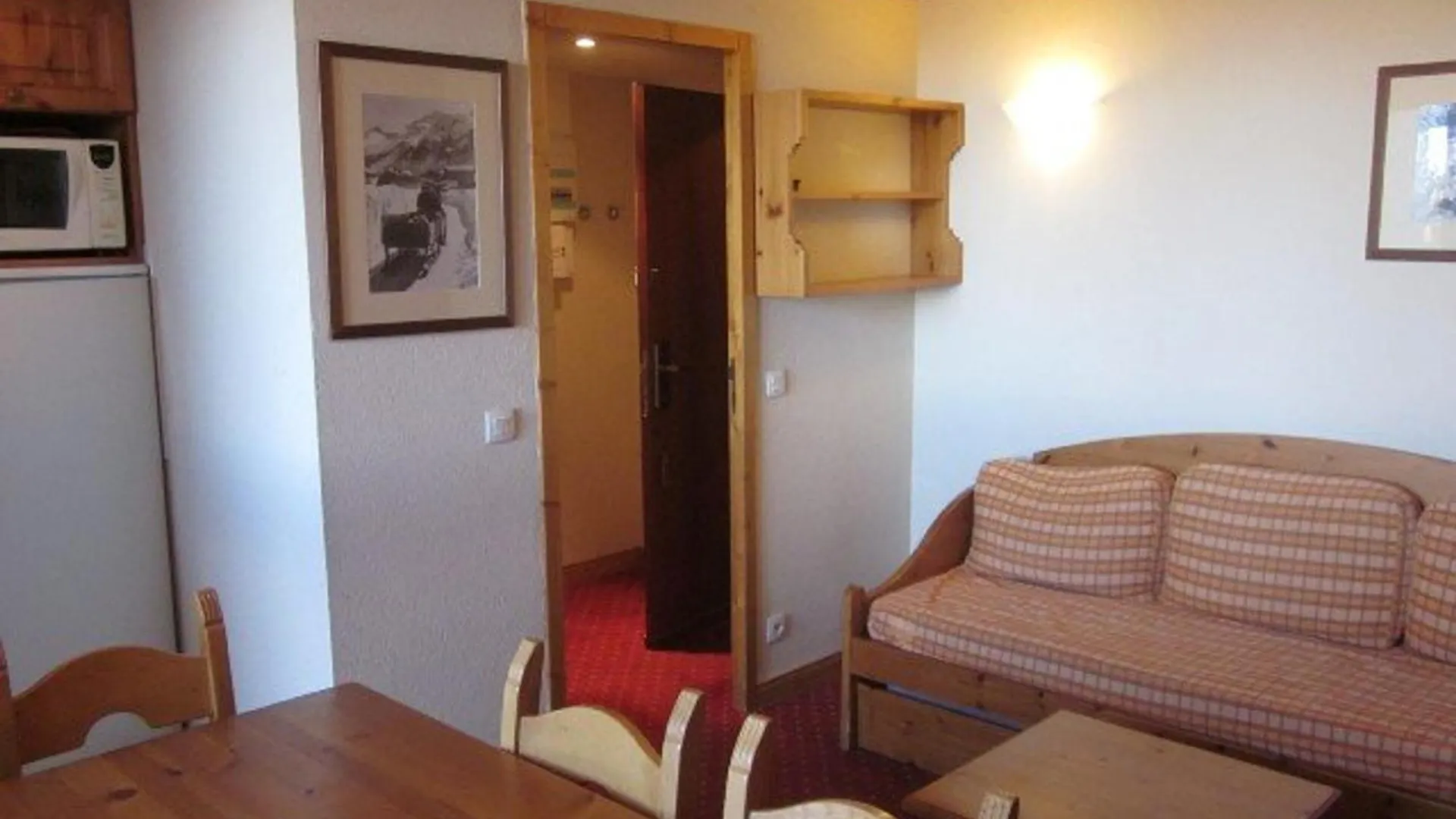 Appartement 2 Pieces Au Pied Des Pistes A Plagne Villages, Balcon Nord, Casiers A Skis, 6 Pers. - Fr-1-351-59 La Plagne